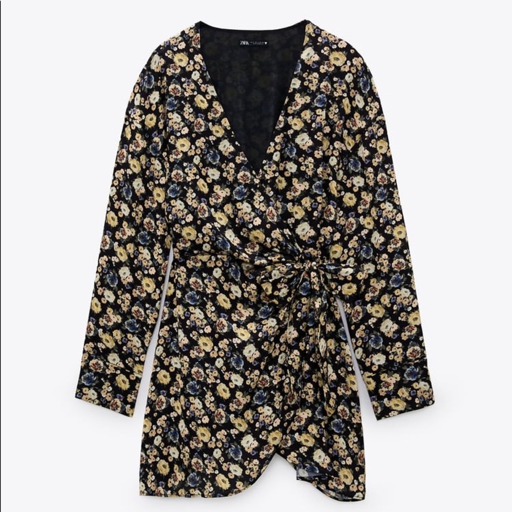 NWT ZARA SATIN FLORAL PLAYSUIT